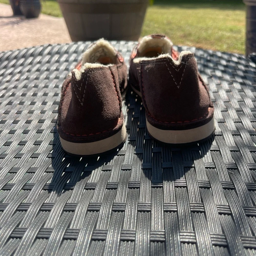 Ariat great brown